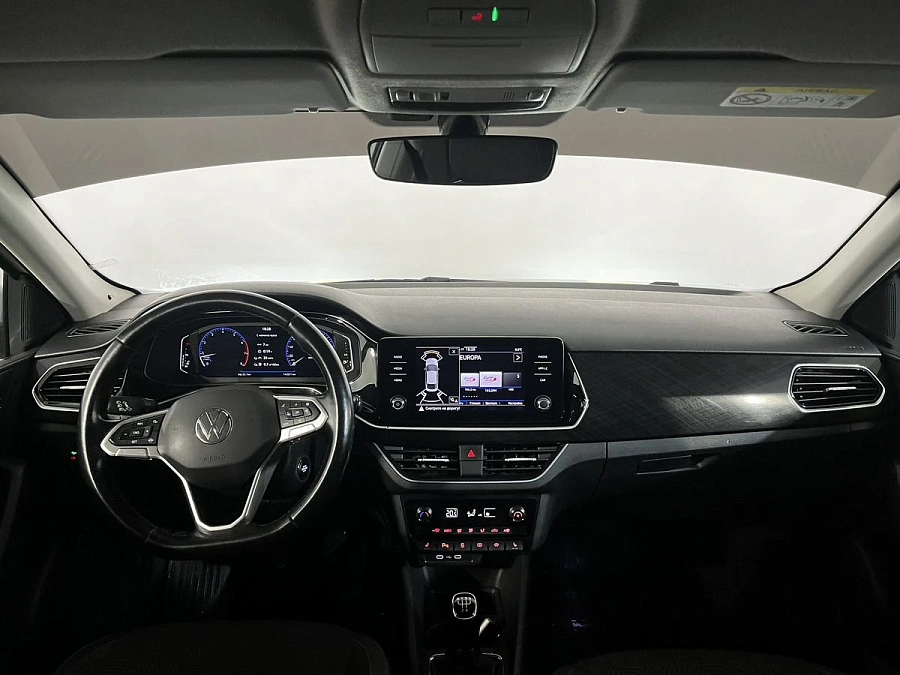 Volkswagen Polo, 2020г., передний привод, механика