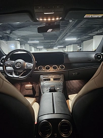 Mercedes-Benz E-Класс, 2019г, полный привод, автомат