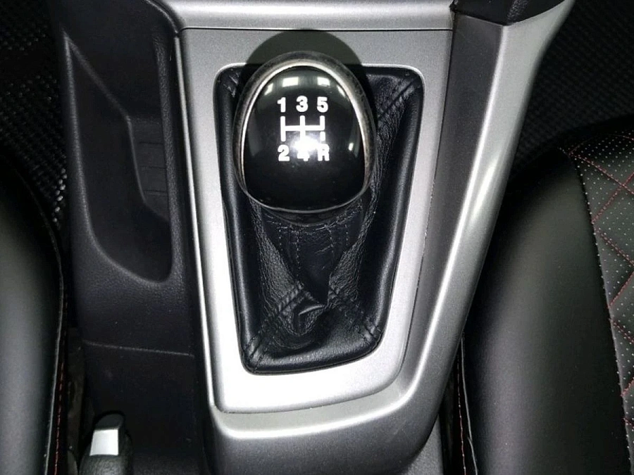 Ford Focus, 2011г., передний привод, механика