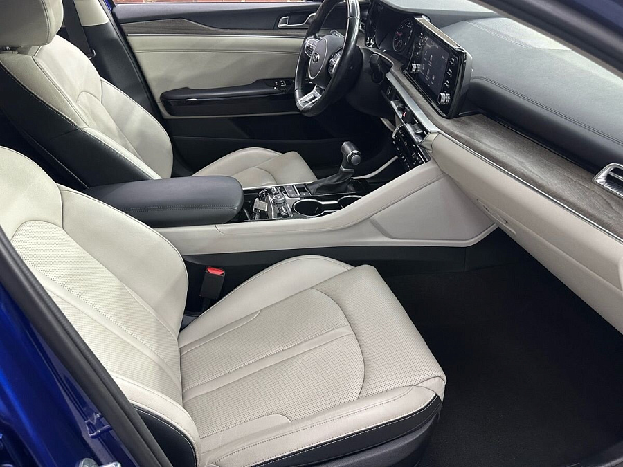 Kia K5, 2021г., передний привод, автомат
