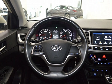 Hyundai Solaris, 2019г, передний привод, автомат