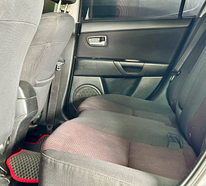 Mazda 3, 2006г, передний привод, автомат