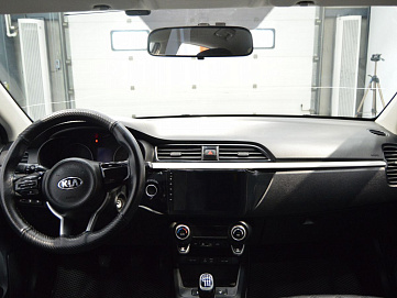 Kia Rio, 2017г, передний привод, механика
