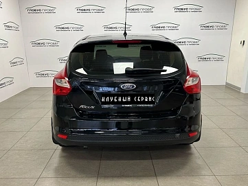 Ford Focus, 2012г, передний привод, механика