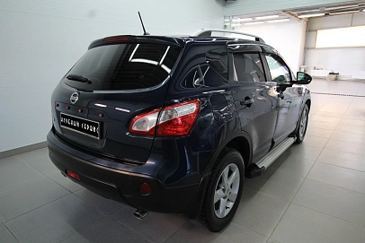 Nissan Qashqai, 2012г, передний привод, вариатор