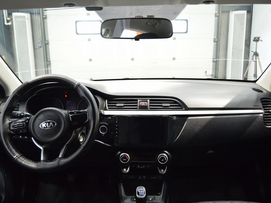 Kia Rio, 2017г., передний привод, механика
