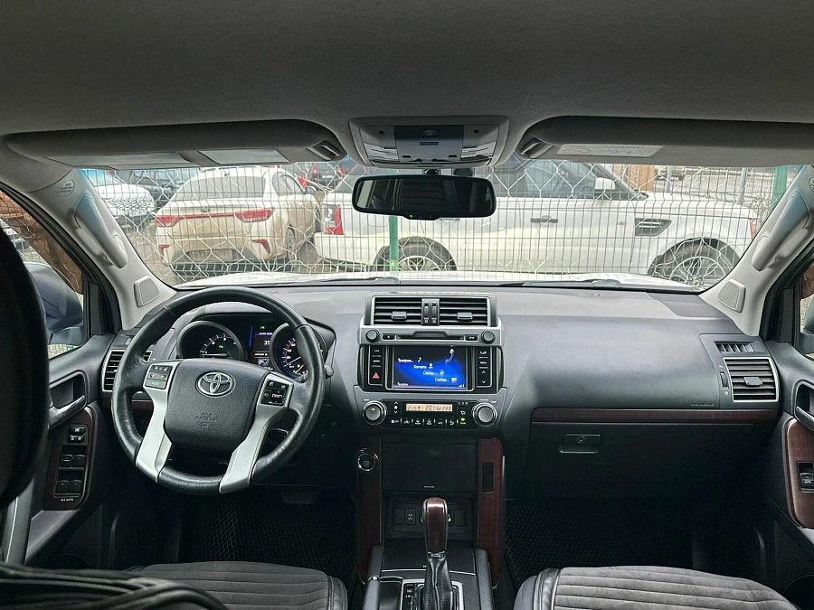 Toyota Land Cruiser Prado, 2014г.