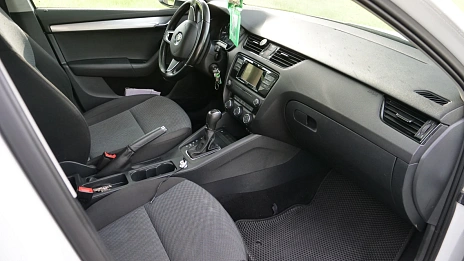 Skoda Octavia, 2016г, передний привод, автомат