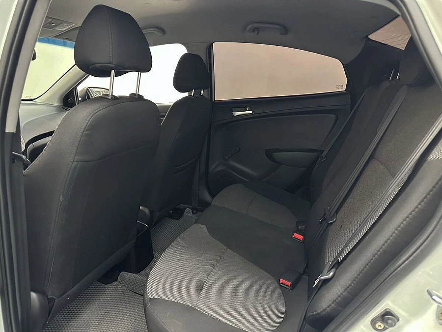 Hyundai Solaris, 2014г., передний привод, автомат