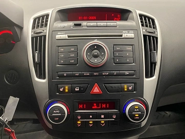 Kia Ceed, 2010г, передний привод, автомат