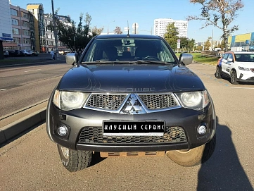 Mitsubishi L200, 2011г, полный привод, автомат