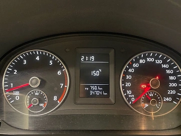 Volkswagen Touran, 2011г, передний привод, механика