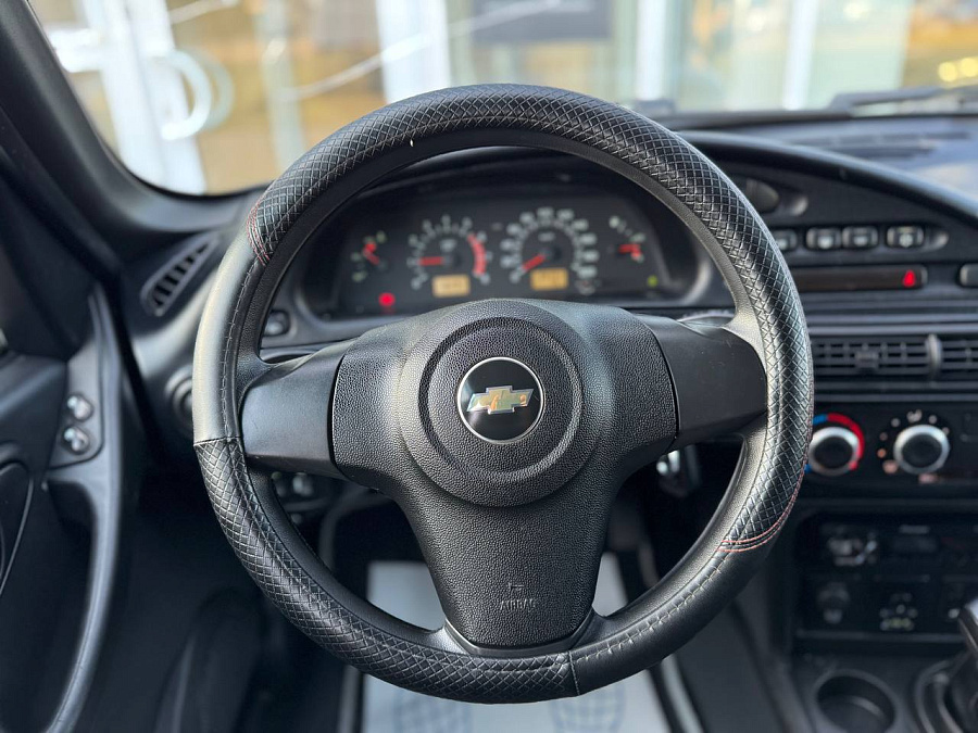Chevrolet Niva, 2016г., полный привод, механика