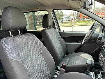 Lada (ВАЗ) Kalina, 2016г, передний привод, автомат