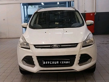 Ford Kuga, 2013г, передний привод, автомат