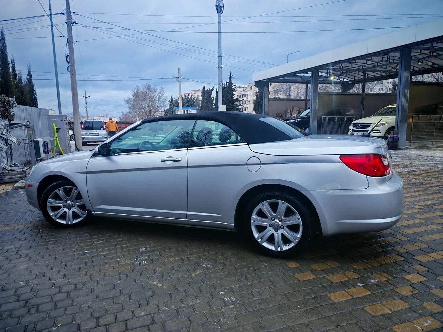 Chrysler Sebring, 2010г., передний привод, автомат