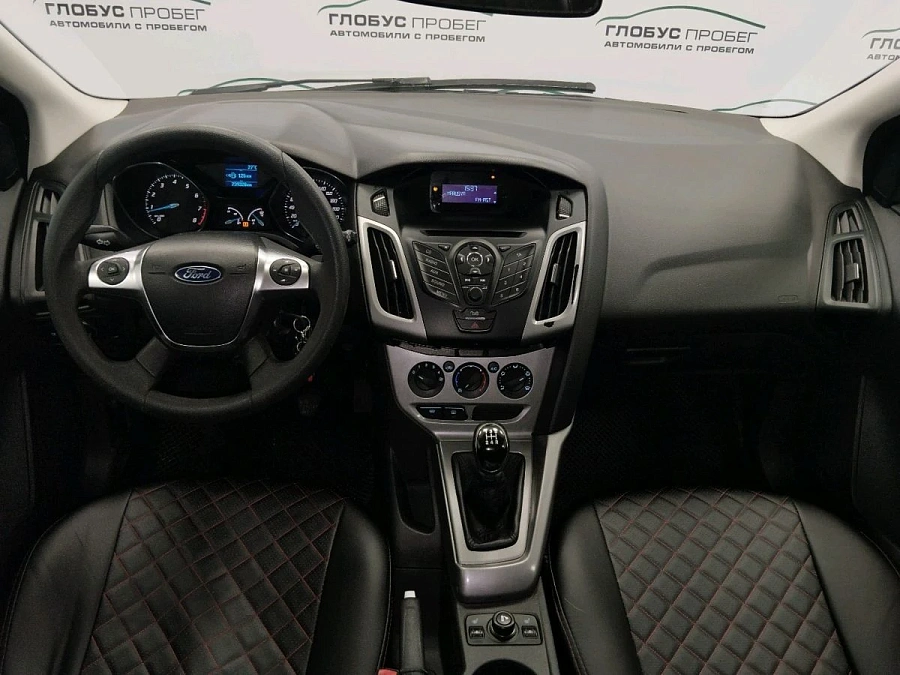 Ford Focus, 2011г., передний привод, механика