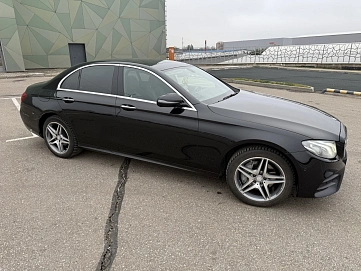 Mercedes-Benz E-Класс, 2019г, задний привод, автомат
