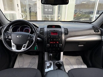 Kia Sorento, 2011г, полный привод, автомат