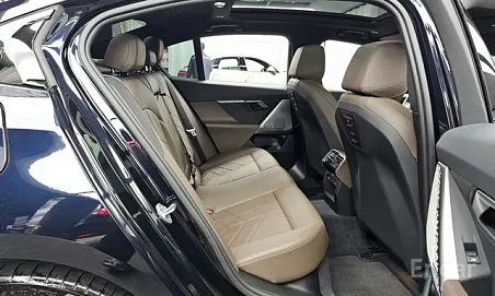 BMW 5 серии, 2024г, задний привод, автомат