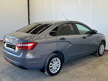 Lada (ВАЗ) Vesta, 2021г, передний привод, механика