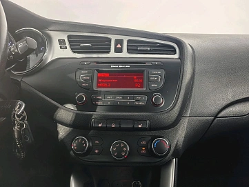 Kia Ceed, 2014г, передний привод, автомат