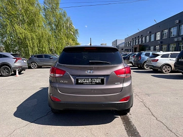 Hyundai ix35, 2014г, передний привод, автомат