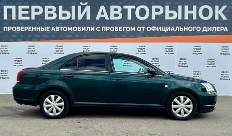 Toyota Avensis, 2005г, передний привод, автомат