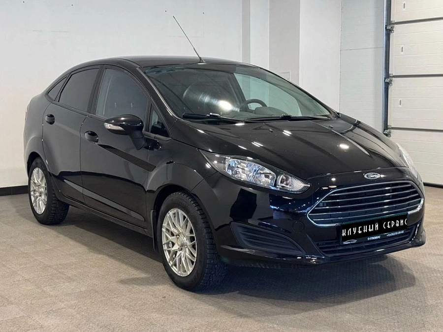 Ford Fiesta, 2015г., передний привод, автомат