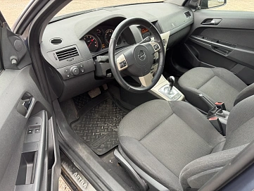 Opel Astra, 2007г., передний привод, робот