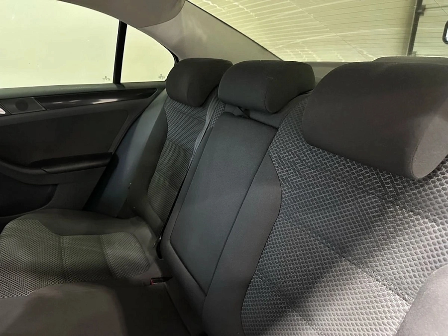 Volkswagen Jetta, 2014г., передний привод, механика