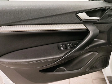 Lada (ВАЗ) Vesta, 2023г, передний привод, механика