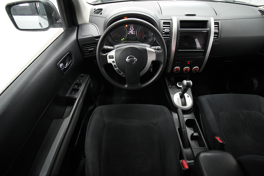 Nissan X-Trail, 2012г., полный привод, вариатор