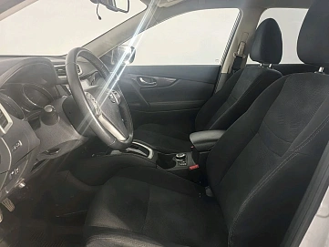 Nissan X-Trail, 2017г, передний привод, вариатор