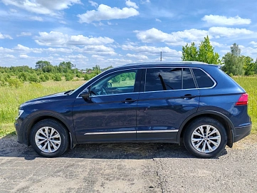 Volkswagen Tiguan, 2017г, передний привод, робот