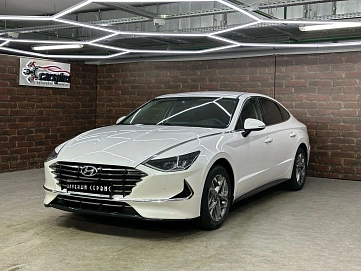 Hyundai Sonata, 2021г, передний привод, автомат