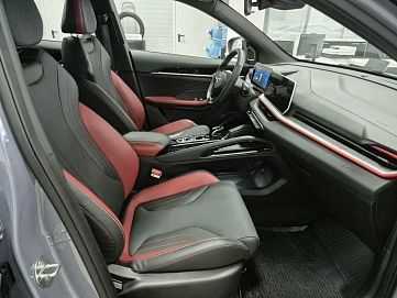 Geely Coolray, 2024г, передний привод, робот