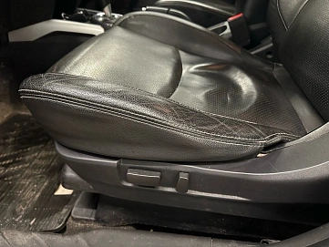 Mitsubishi ASX, 2012г, передний привод, вариатор