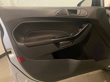 Ford Fiesta, 2015г, передний привод, механика