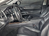 Toyota Camry, 2020г., передний привод, автомат