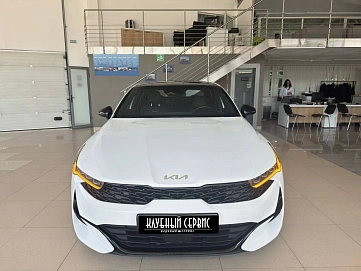 Kia K5, 2021г, передний привод, автомат