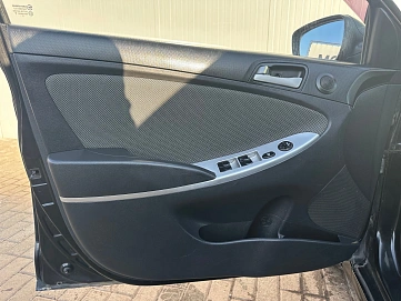 Hyundai Solaris, 2011г, передний привод, механика