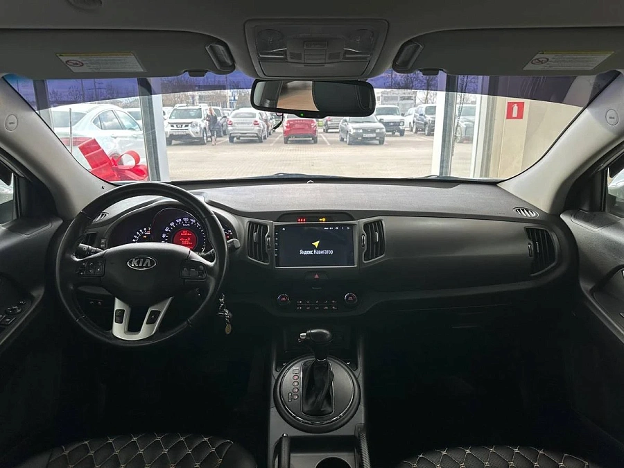 Kia Sportage, 2013г., передний привод, автомат