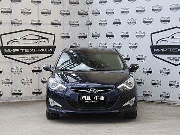 Hyundai i40, 2012г, передний привод, автомат