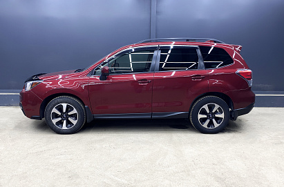 Subaru Forester, 2017г, полный привод, вариатор