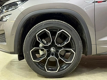Skoda Kodiaq, 2024г, полный привод, робот