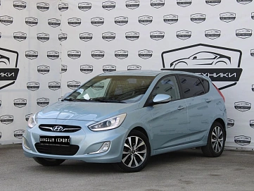 Hyundai Solaris, 2013г, передний привод, автомат