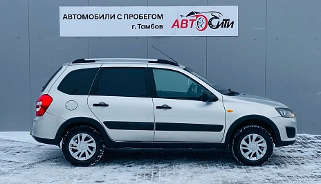 Lada (ВАЗ) , 2015г., передний привод, механика