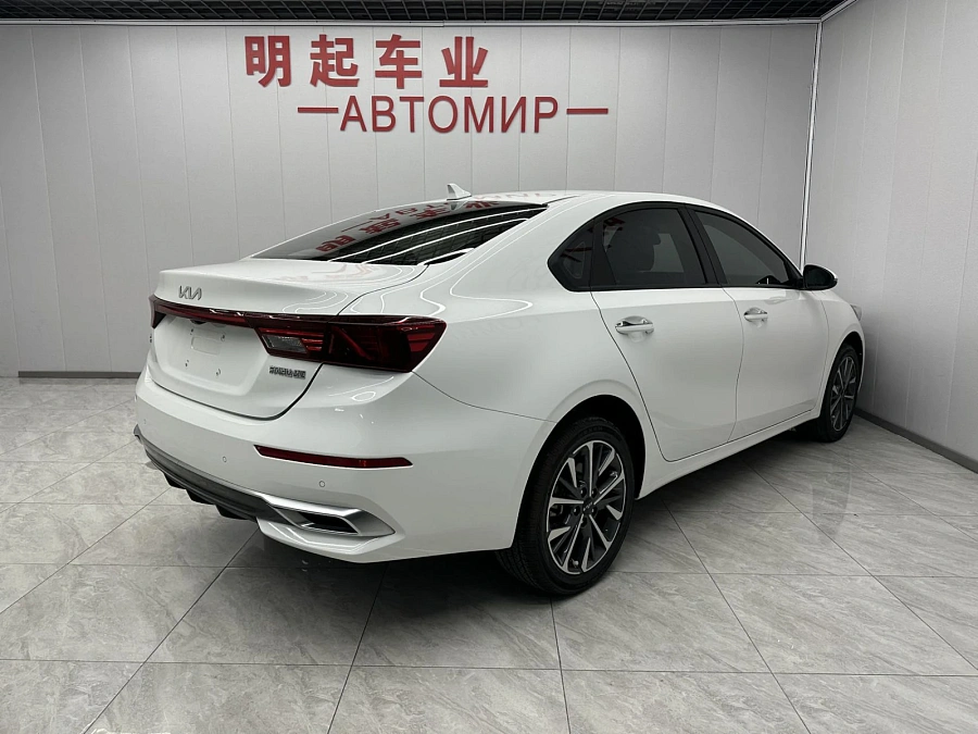 Kia K3, 2022г., передний привод, вариатор