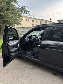BMW X1, 2014г, задний привод, автомат